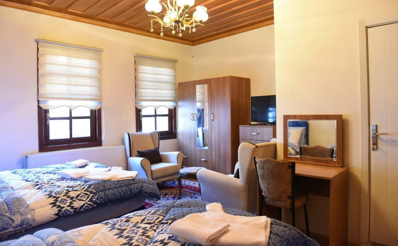 Oez Butik Otel Antik Kent Myrleia Mudanya Extérieur photo