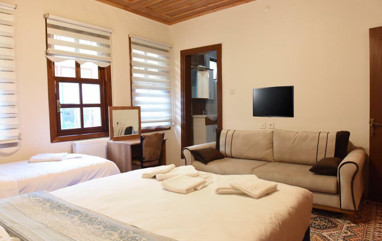 Oez Butik Otel Antik Kent Myrleia Mudanya Extérieur photo