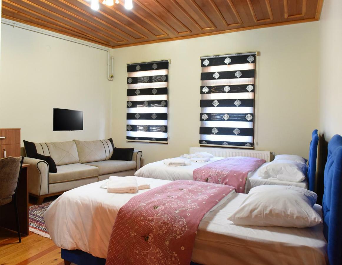 Oez Butik Otel Antik Kent Myrleia Mudanya Extérieur photo